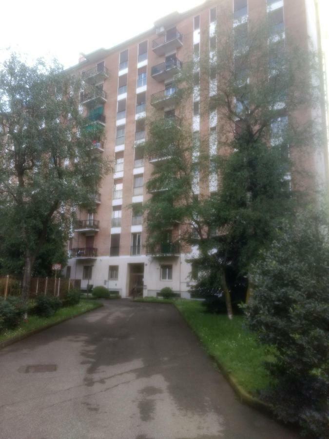 Milano Easy Apartment San Donato Milanese Exterior photo